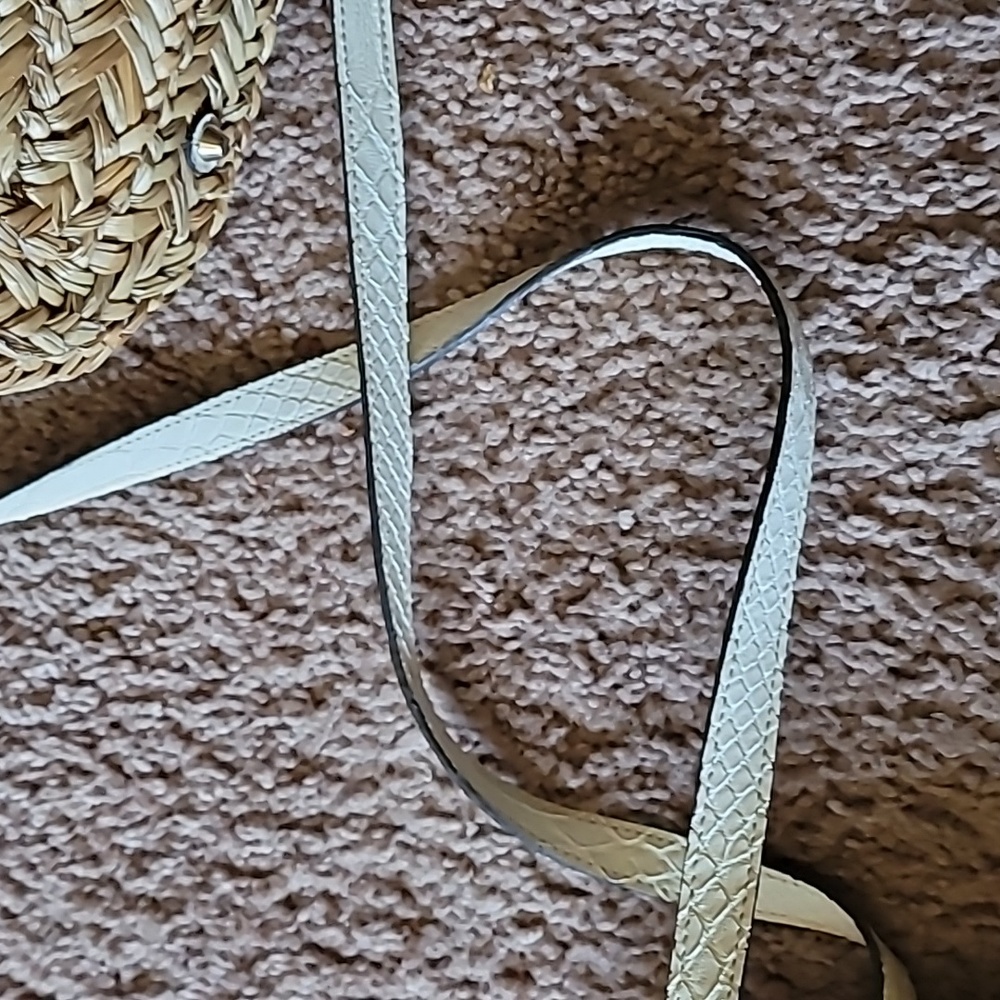 Guess mixed media tote guess bucket bag guess straw bag - Picture 9 of 15